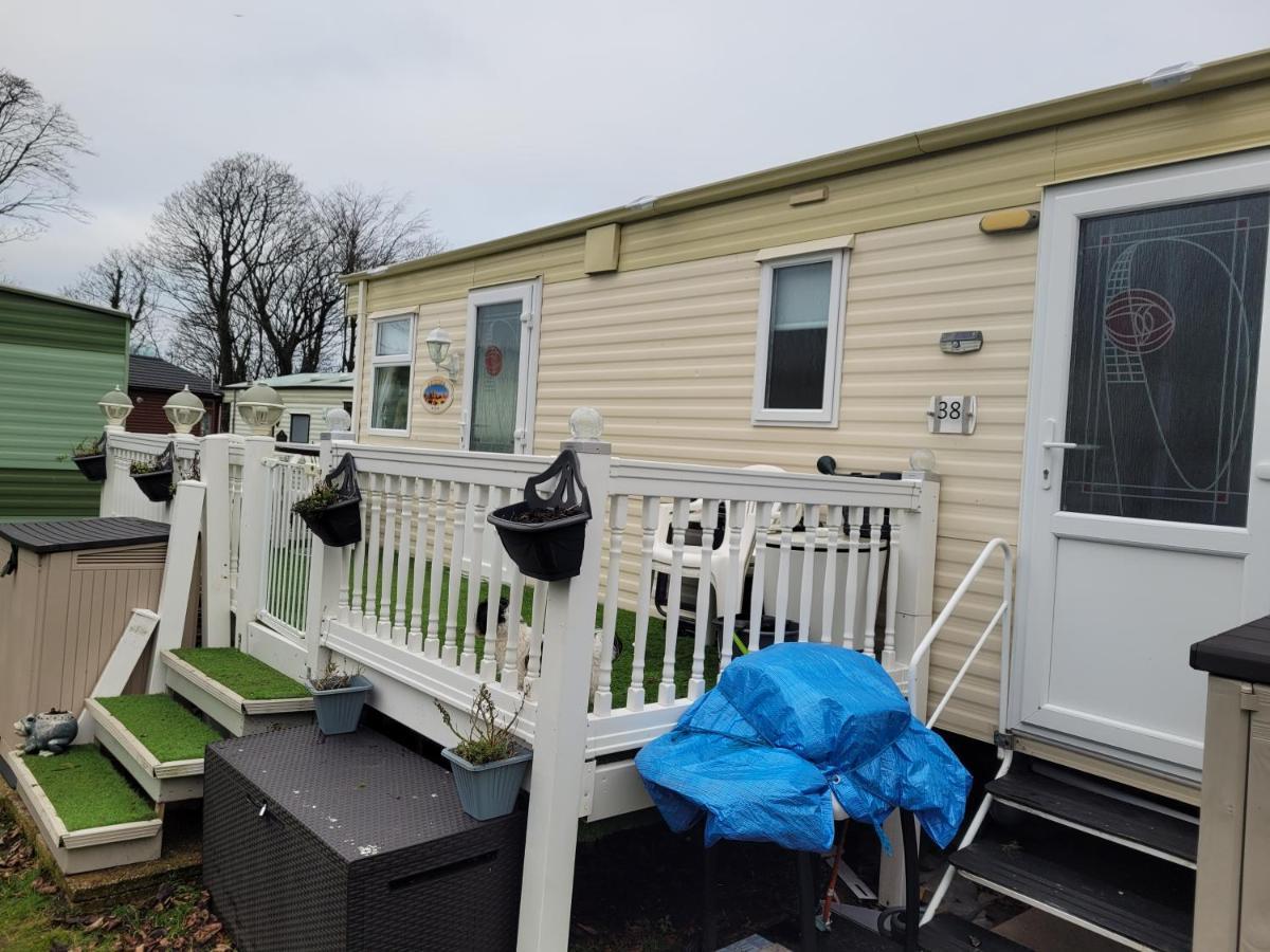 Cairnryan Heights 2 Bed Caravan Holiday Home ストランラー エクステリア 写真