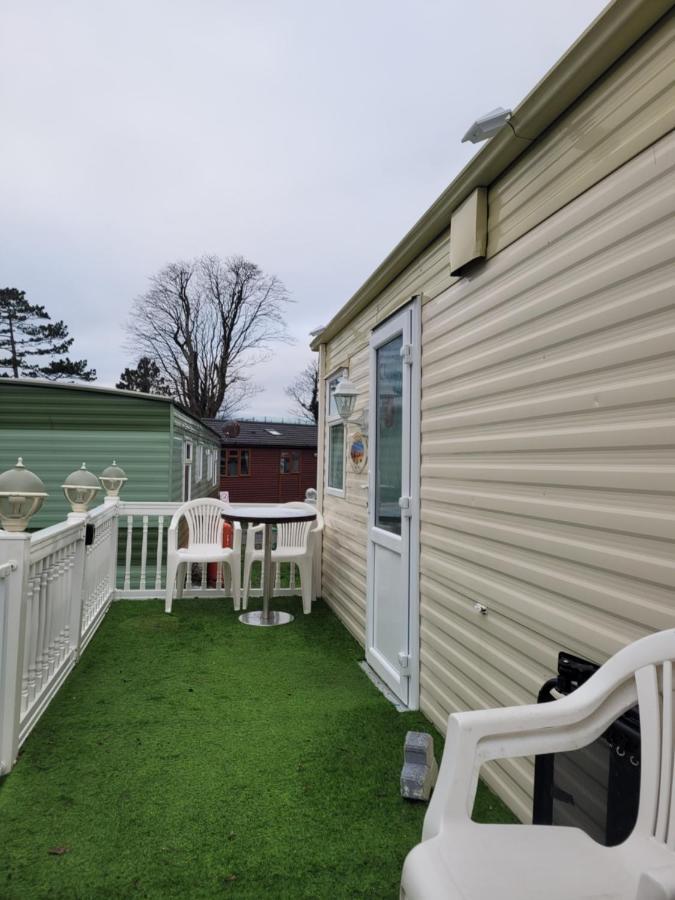 Cairnryan Heights 2 Bed Caravan Holiday Home ストランラー エクステリア 写真